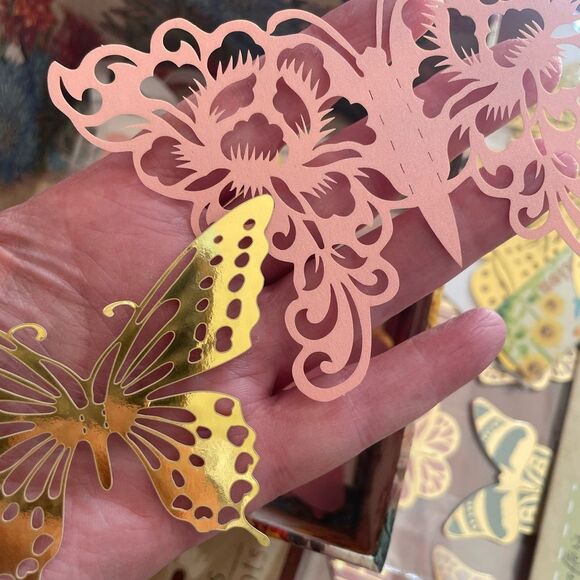 Crafters Square Butterfly Stickers Appliqués in a Butterfly Themed Box - Picture 13 of 16